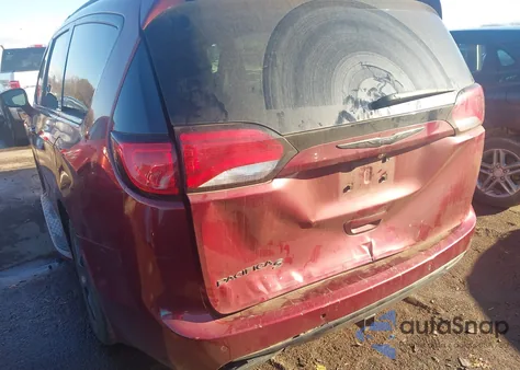 2018 Chrysler Pacifica Touring L из США, поврежденный, VIN 2C4RC1BG5JR172109